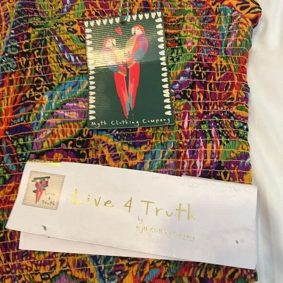 NWT Live 4 truth szS Colorful Leaf Print Two-Piece shorts with tube top set - Picture 3 of 17